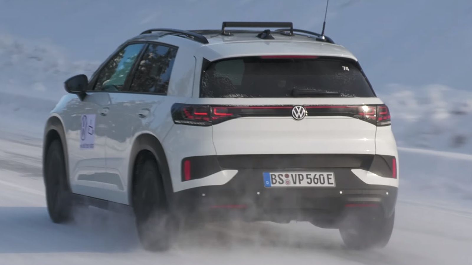 Το Volkswagen ID. Cross εντοπίστηκε σε δοκιμές χωρίς καμουφλάζ 